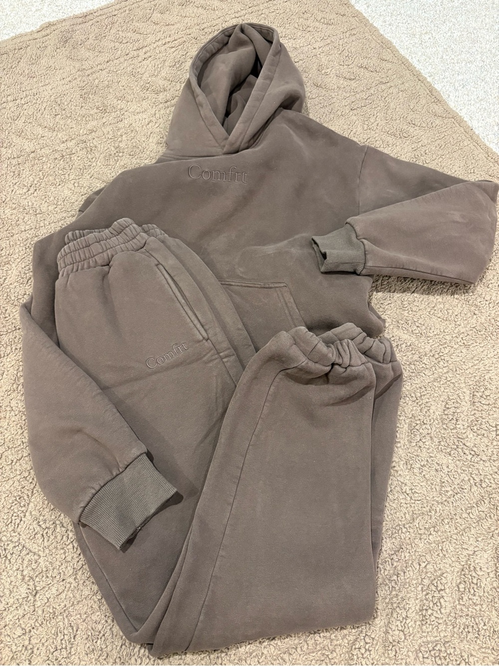 Comfort brown Sweatshirt and Jogger Set